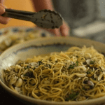 Receita de Espaguete alle Vongole Paola Carosella