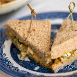 Receita de Sanduíche de ovo (egg salad sandwich) Paola Carosella